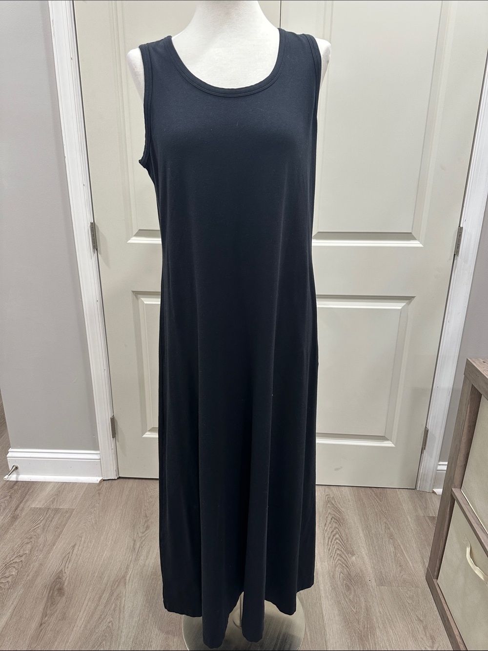 J. Jill Black Sleeveless Maxi Dress